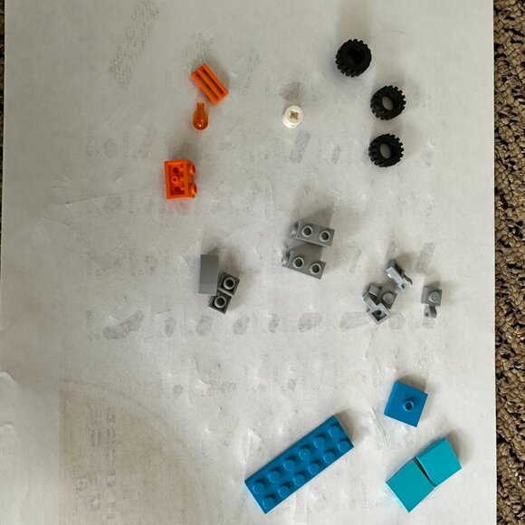 Lego Friends Mia's Forest Adventure 41363 Partial Set - Picture 5 of 7